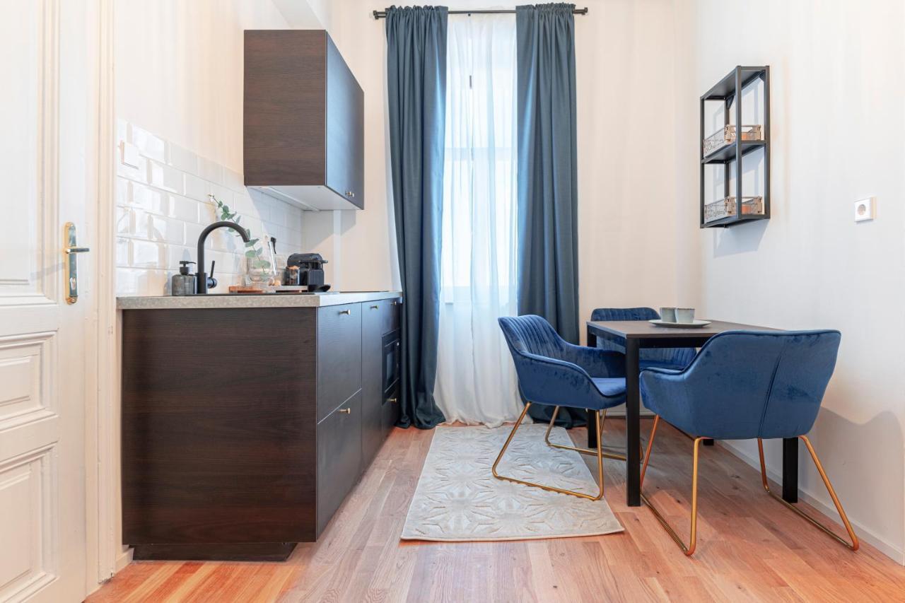 City Appartement Wagram Am Hauptbahnhof Санкт Пьолтен Екстериор снимка