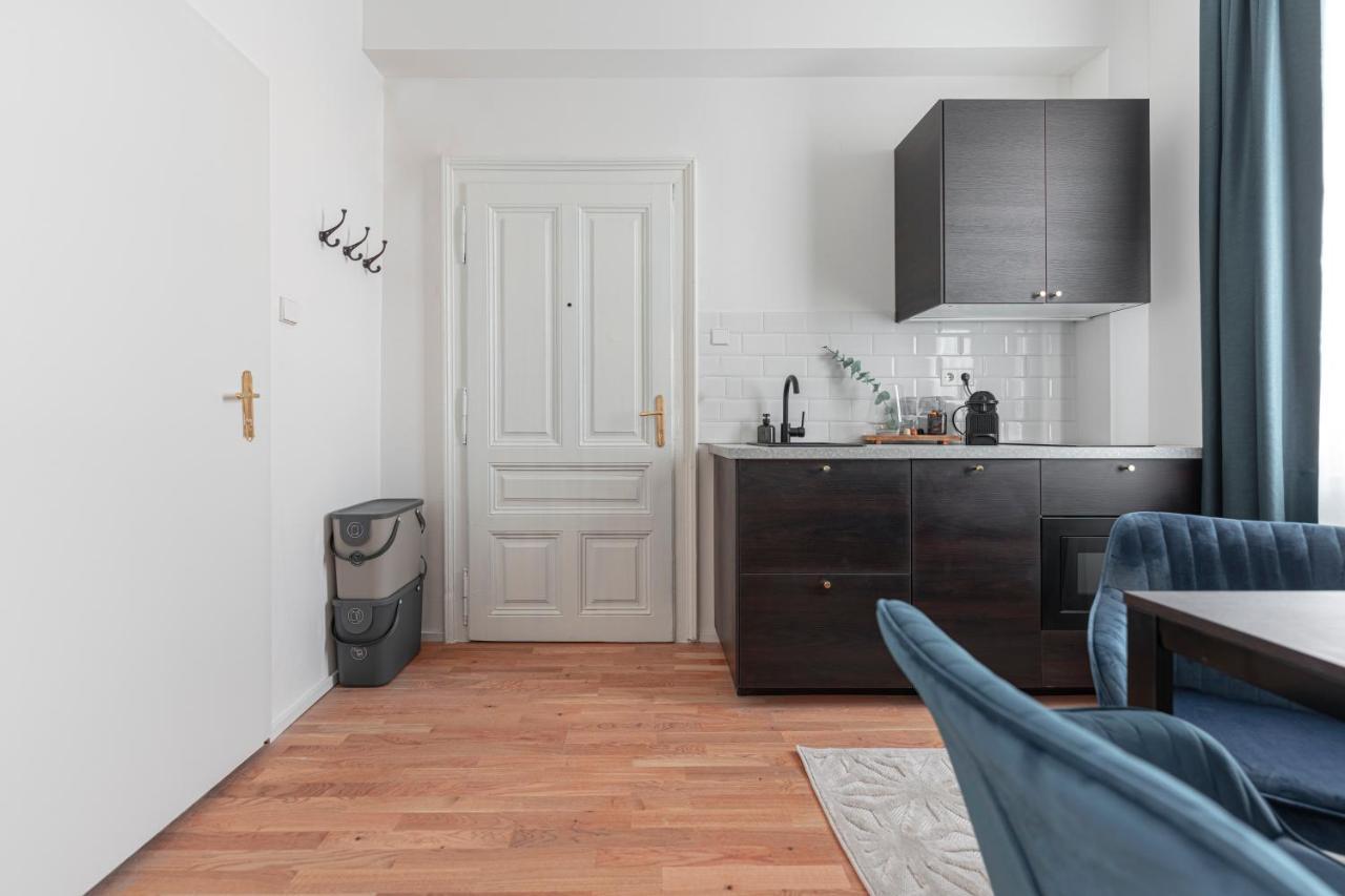 City Appartement Wagram Am Hauptbahnhof Санкт Пьолтен Екстериор снимка